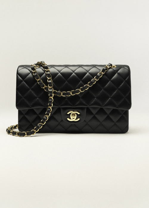Chanel Lambskin Handbag in Black – Timeless Elegance in Quilted Perfection