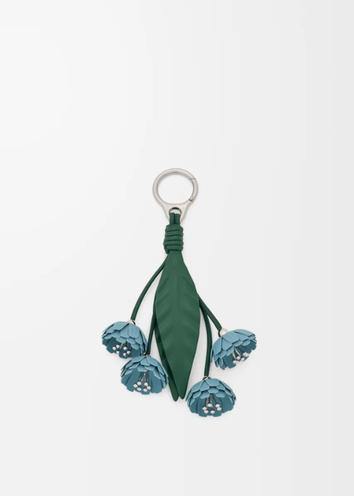 LOEWE Flower Charm in Classic Calfskin 