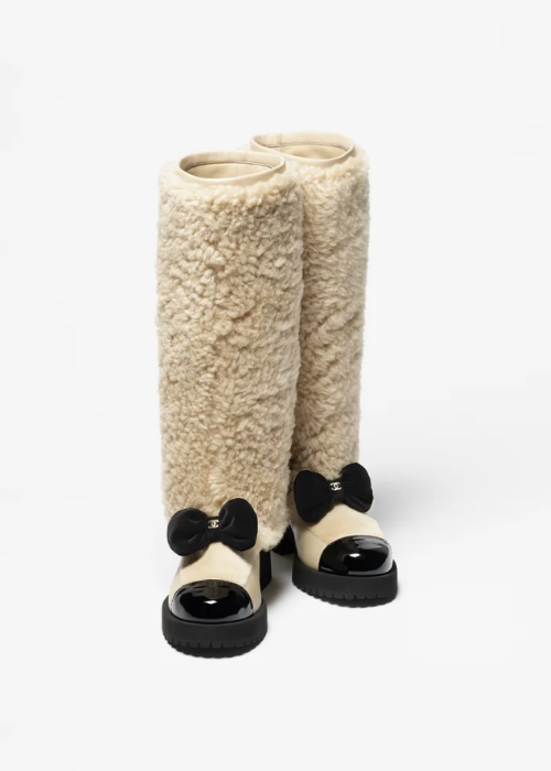 CHANEL COCO NEIGE 2025/26 — Look 22 